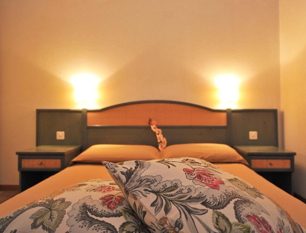 Hotel Ristorante Grotto Serta Lamone Buitenkant foto