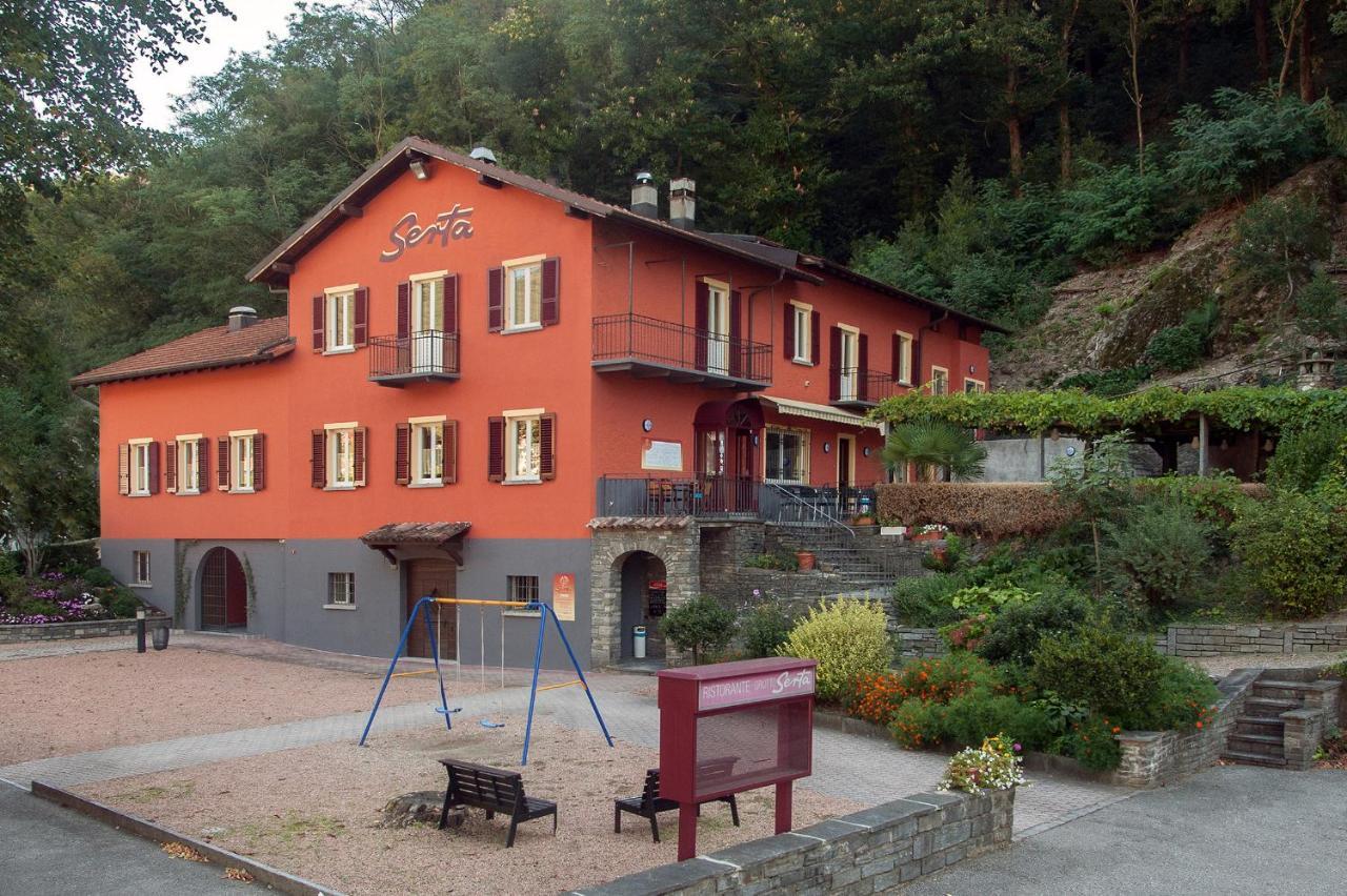 Hotel Ristorante Grotto Serta Lamone Buitenkant foto